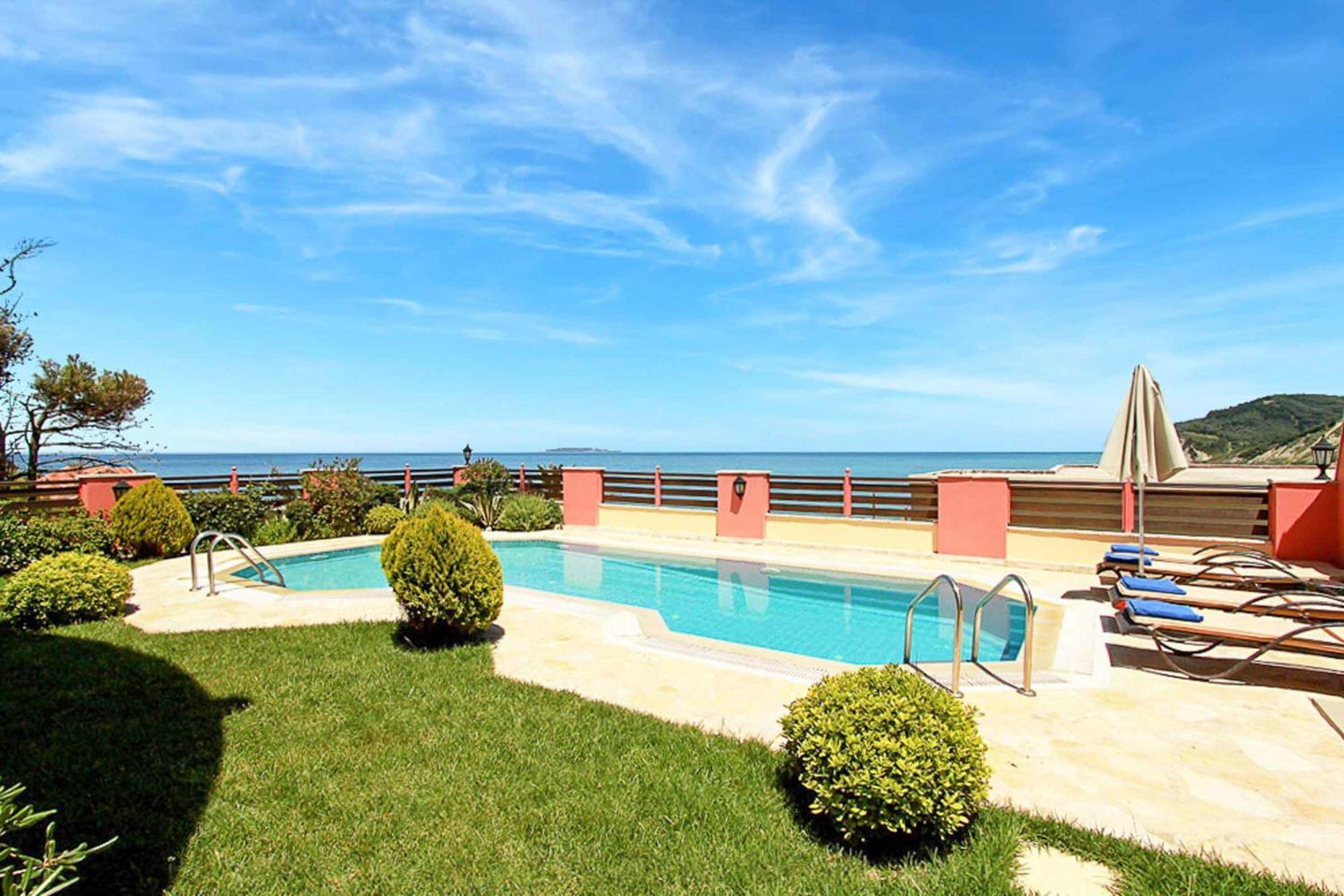 Romanza Beta Villa